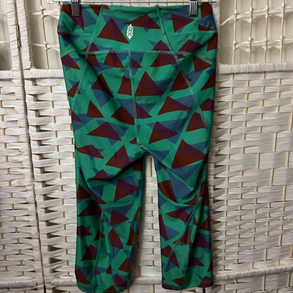 NEW FP movement Cropped Leggings. S/S - Picture 6 of 6